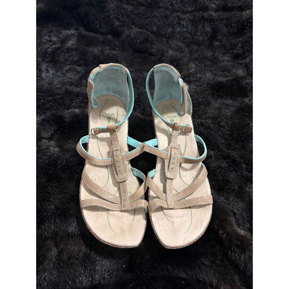Ahnu Malini Womens 7 Sage Green Leather Strappy Cork Sandals